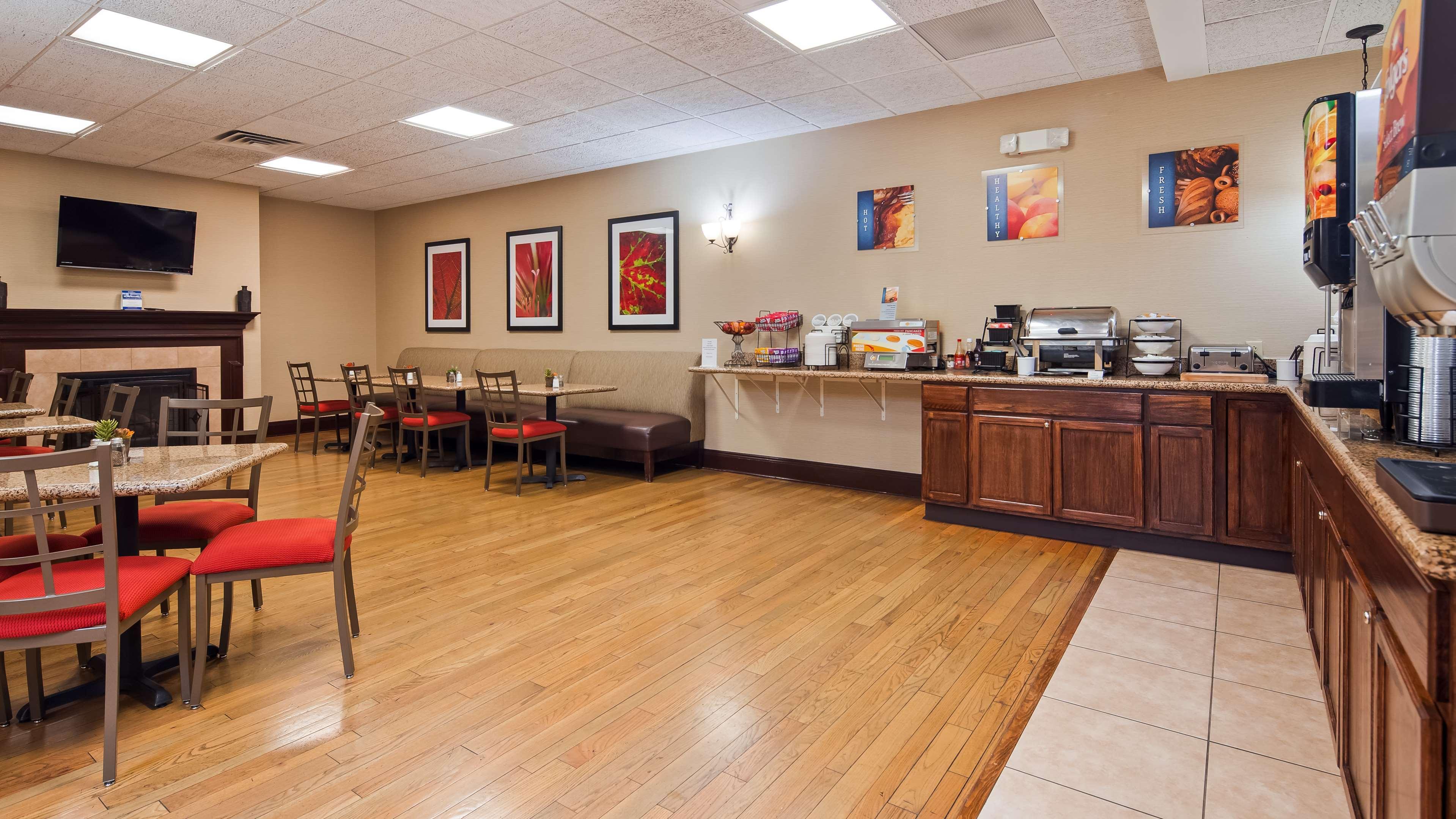 Best Western Park Hotel Warren Exterior photo